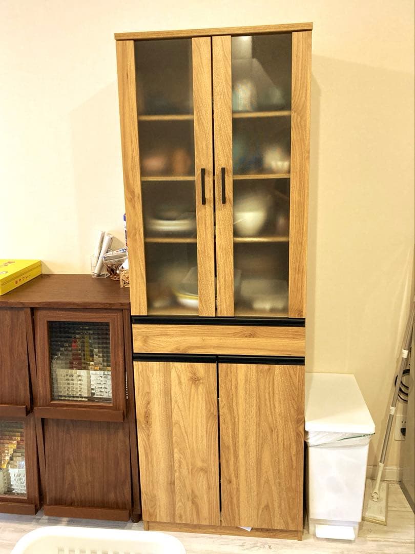 【美品】ニトリ 木目調食器棚