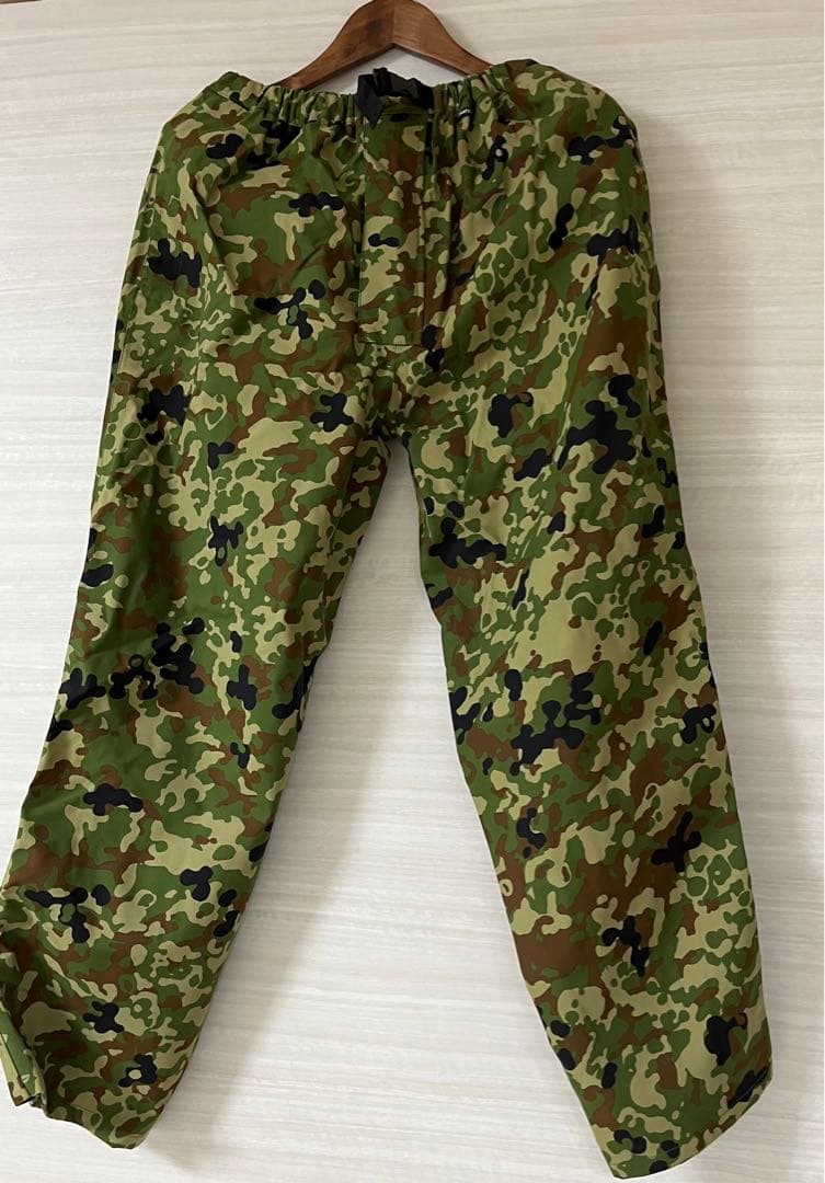 迷彩パンツ Mサイズ 迷彩柄