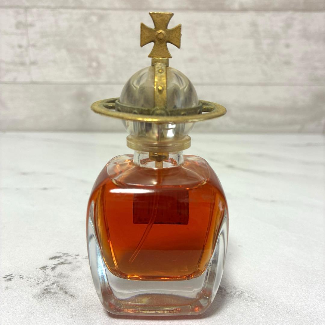 ほぼ満量　ヴィヴィアンウエストウッド ブドワール オードパルファム 50ml