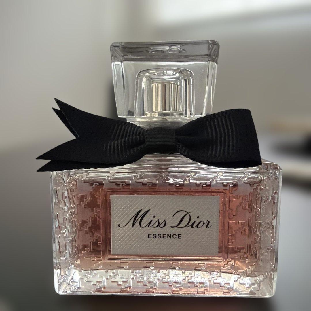 ミスディオール　エッセンス　35ml パルファン　香水