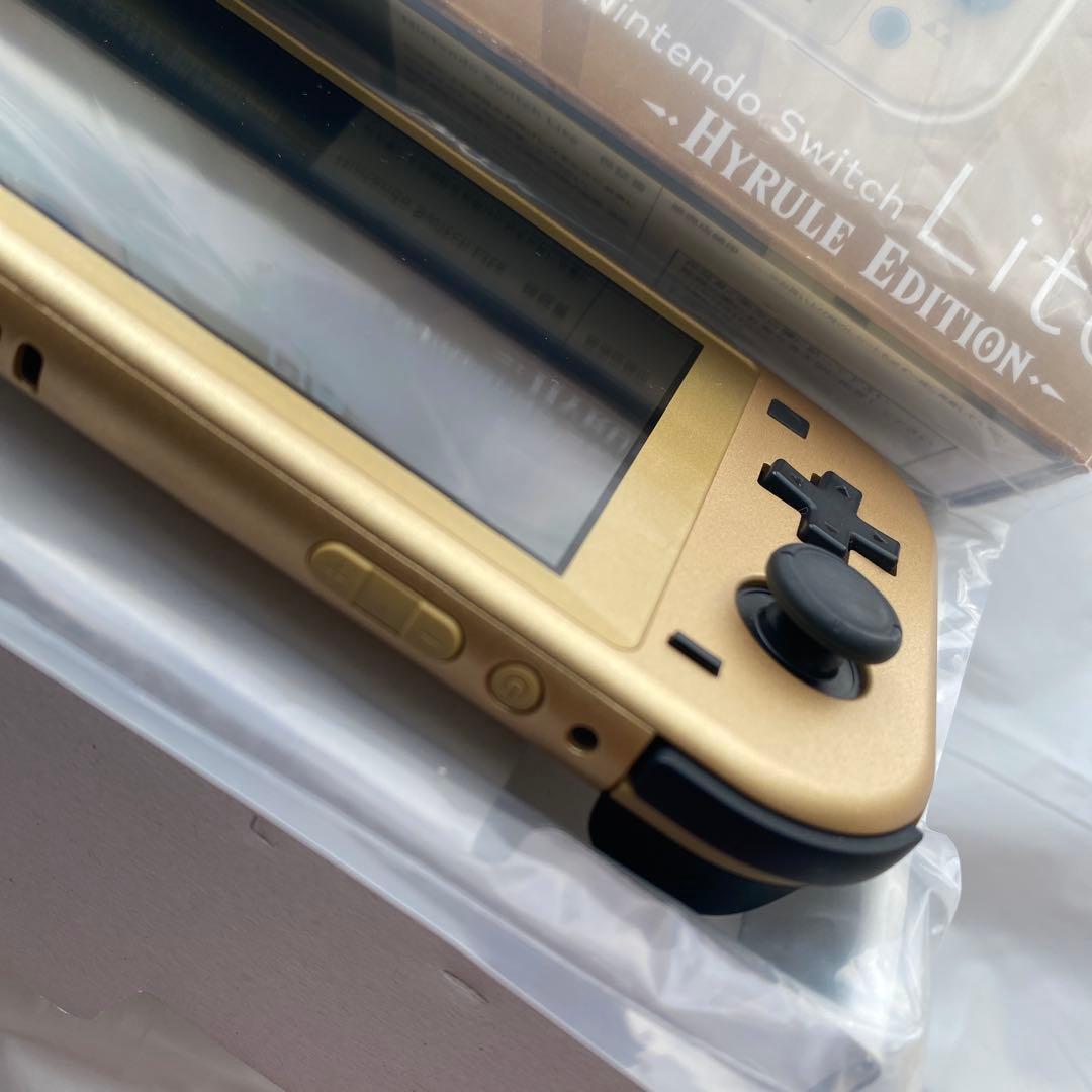 ニンテンドースイッチライト　ハイラルエディション　ゼルダ