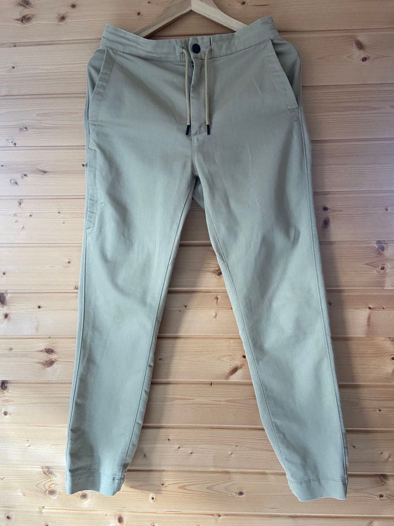 パタゴニア　ツイルトラベラーパンツ　タン