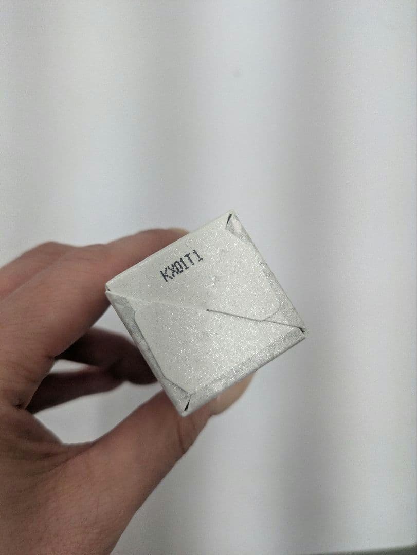 セルケア ピュアホワイト プレミアム エッセンス　30ml