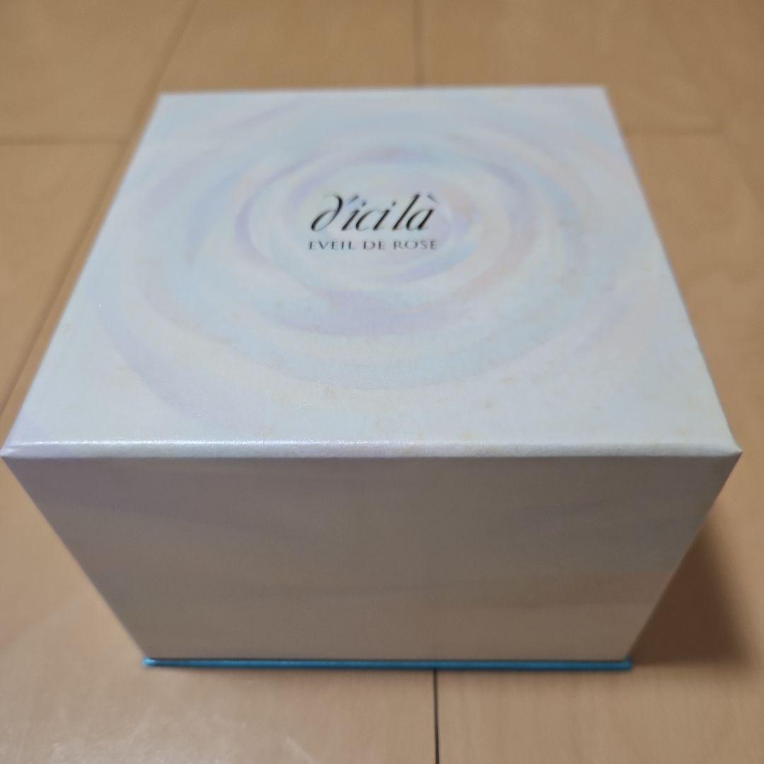 ☆レア☆ ディシラ エベイユ ドゥ ローズ 香水 バラモチーフペンダント付き