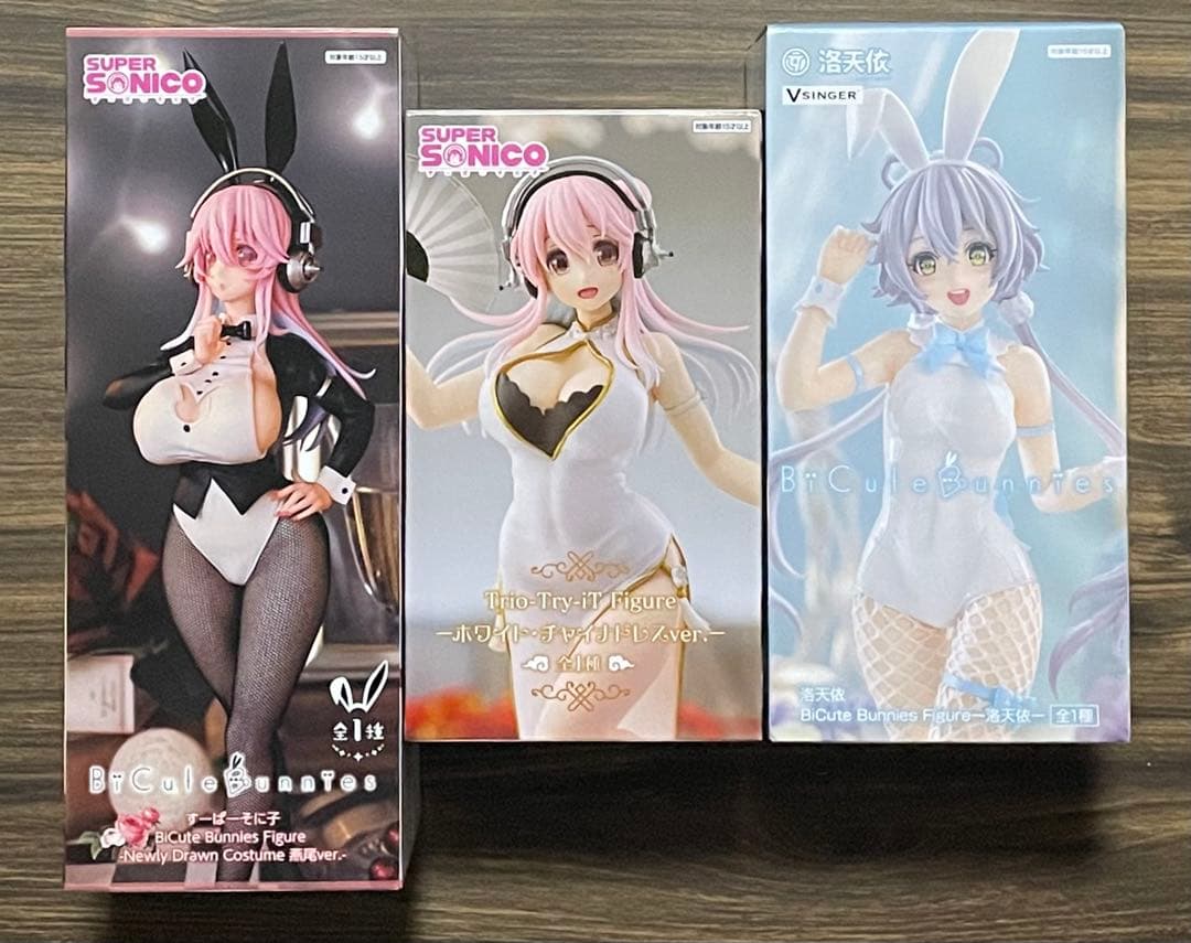 新品・未開封　美少女フィギュア他　19点セット