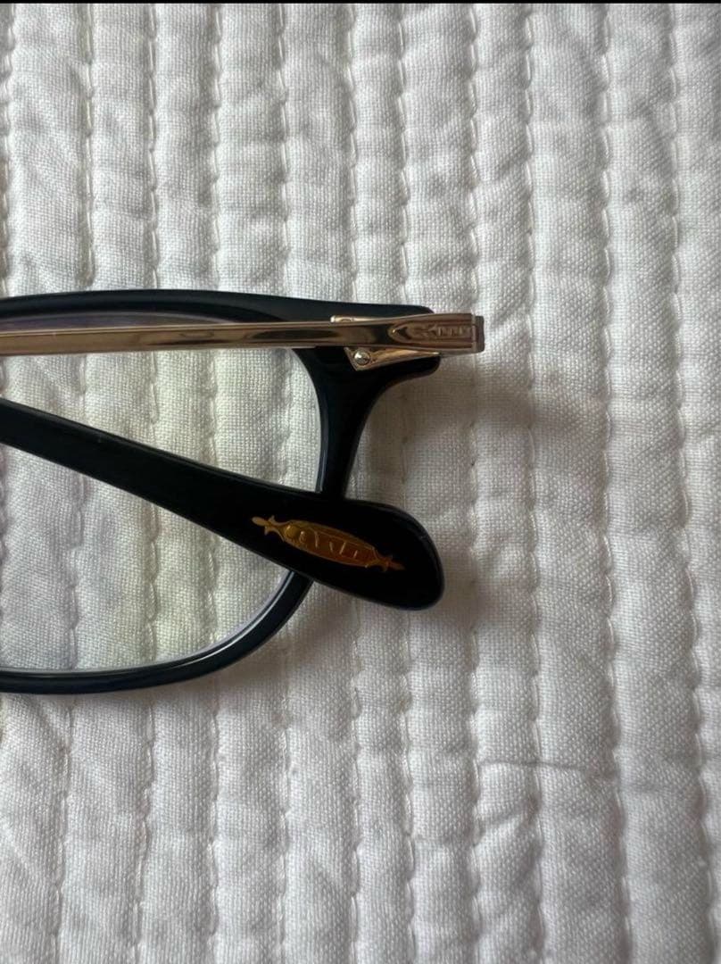 オリバーピープルズ　オーバル型メガネ ブラック