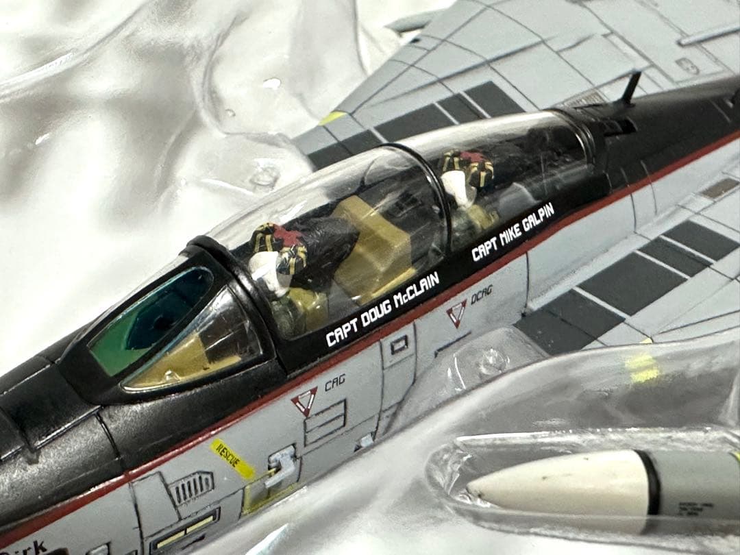 UNIMAX 1/72 F-14A トムキャット VF-154