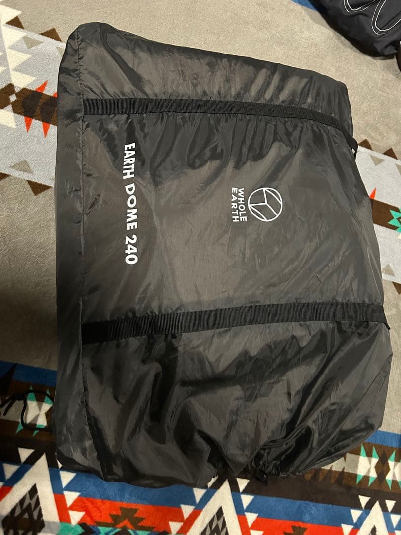 Whole Earth EARTH DOME 240 SC ダークグレー