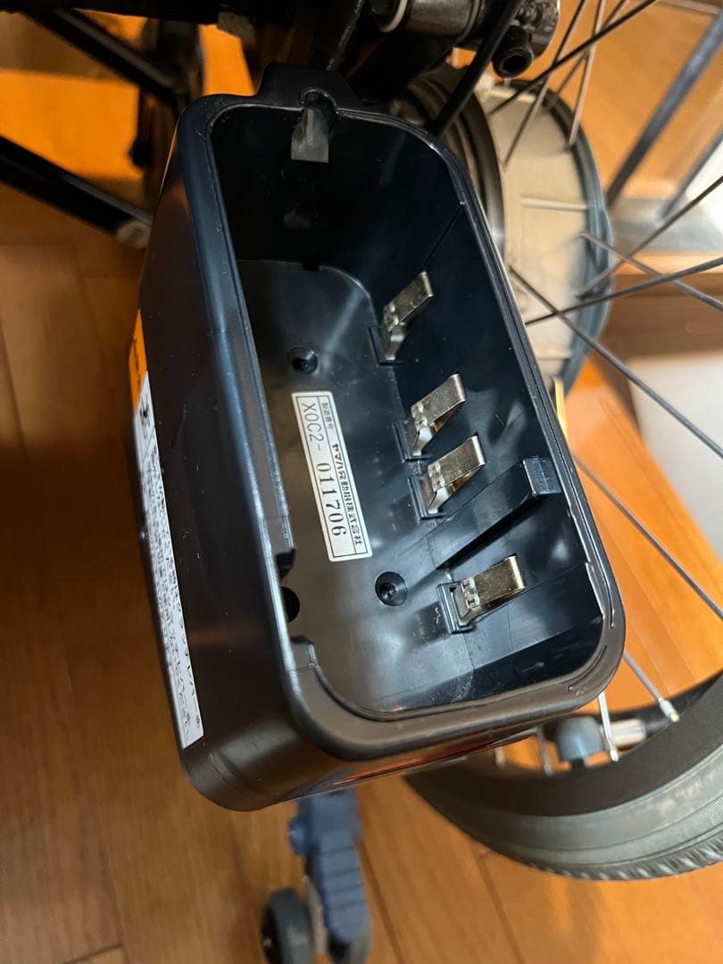 【美品】YAMAHA 軽量型電動車椅子　JWアクティブ　バッテリー2個　充電器付