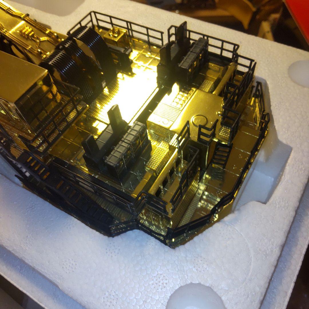 日立建機　HITACHI ZAXIS 200 EX8000 ゴールド仕様