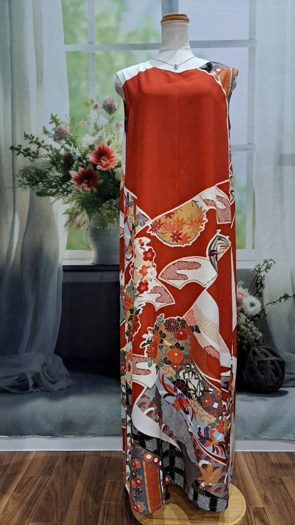 着物リメイク　ワンピース　ドレス　振袖　正絹　前後リバーシブル　ハンドメイド