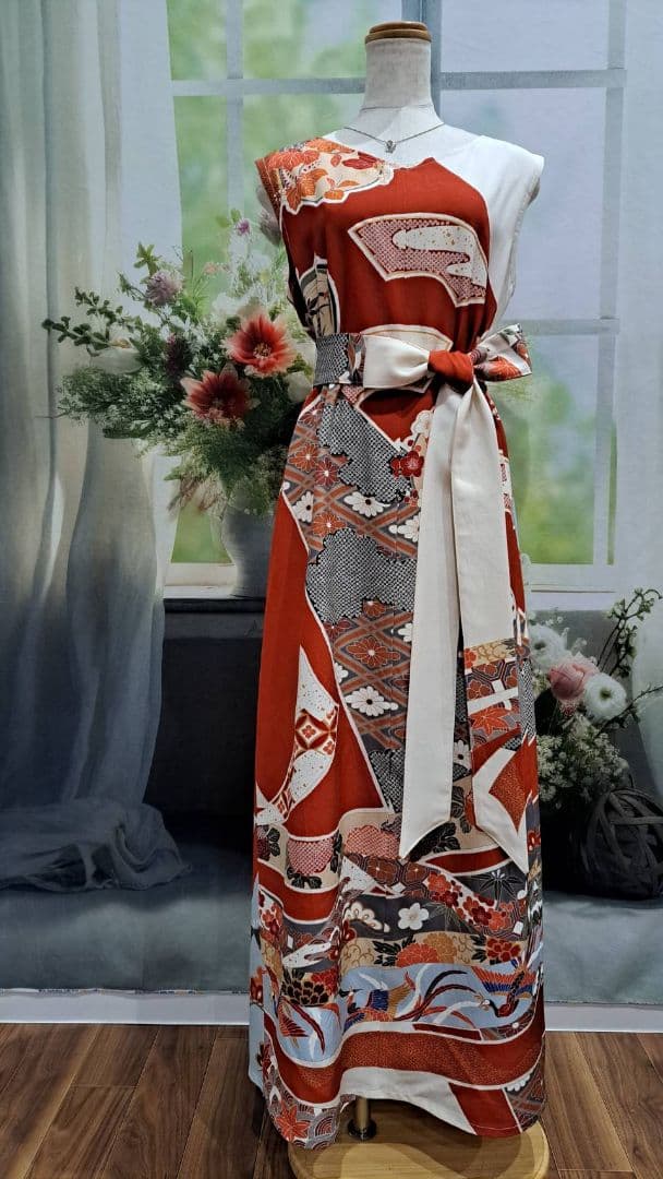 着物リメイク　ワンピース　ドレス　振袖　正絹　前後リバーシブル　ハンドメイド