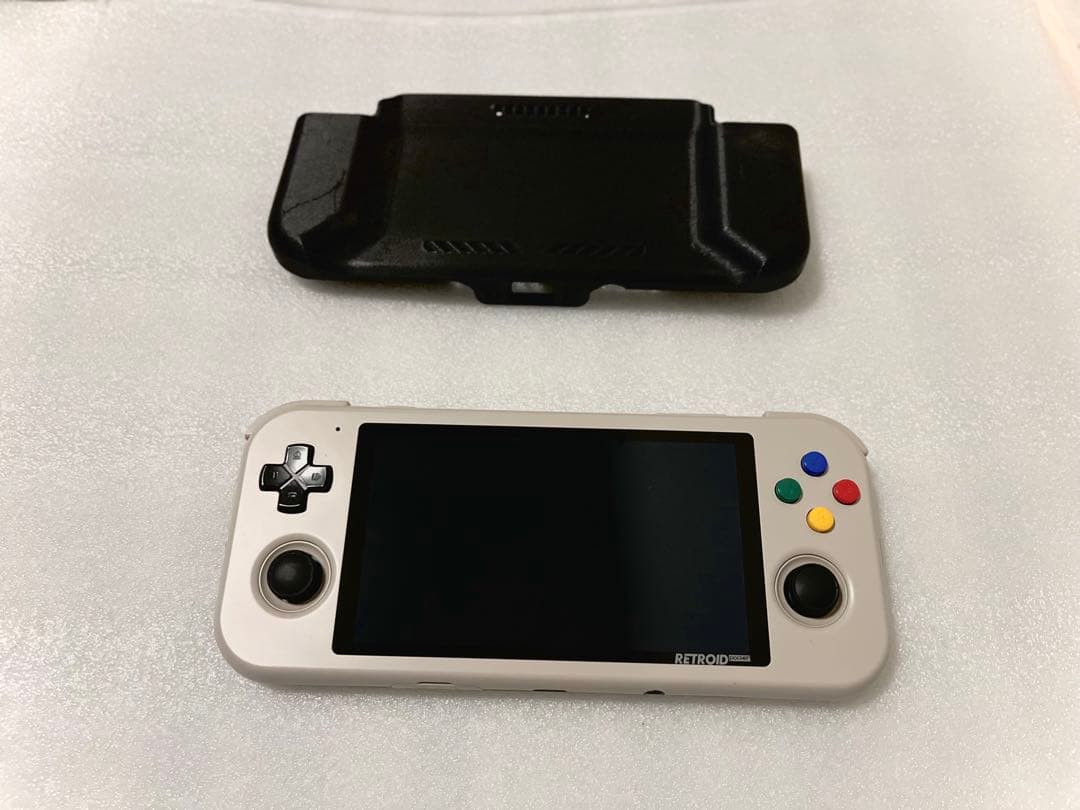 REROID Pocket 3+ 本体とグリップ・カバー