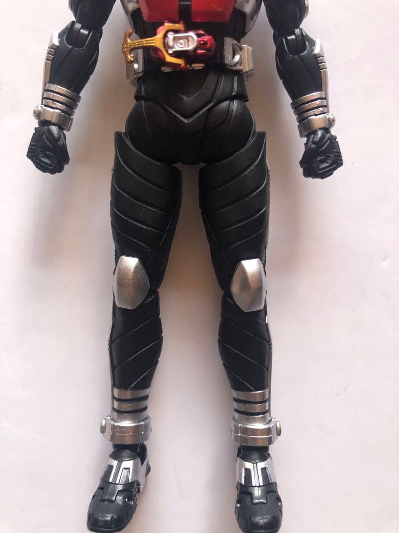 s.h.figuarts 真骨彫製法　仮面ライダーカブト　10th