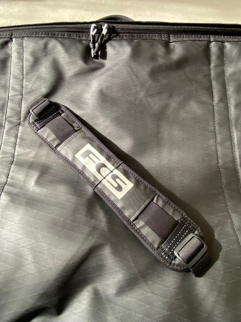 FCS TRAVEL 1 SURFBOARD COVER 6.3\" ハードカバー