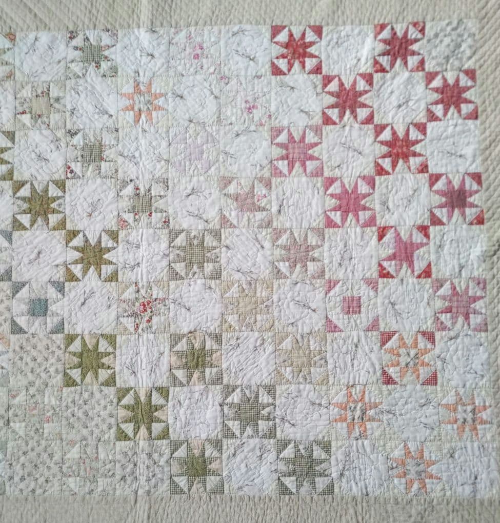 ✨イブニングスターグラデーションベッドカバー✨パッチワークキルト　ハンドメイド