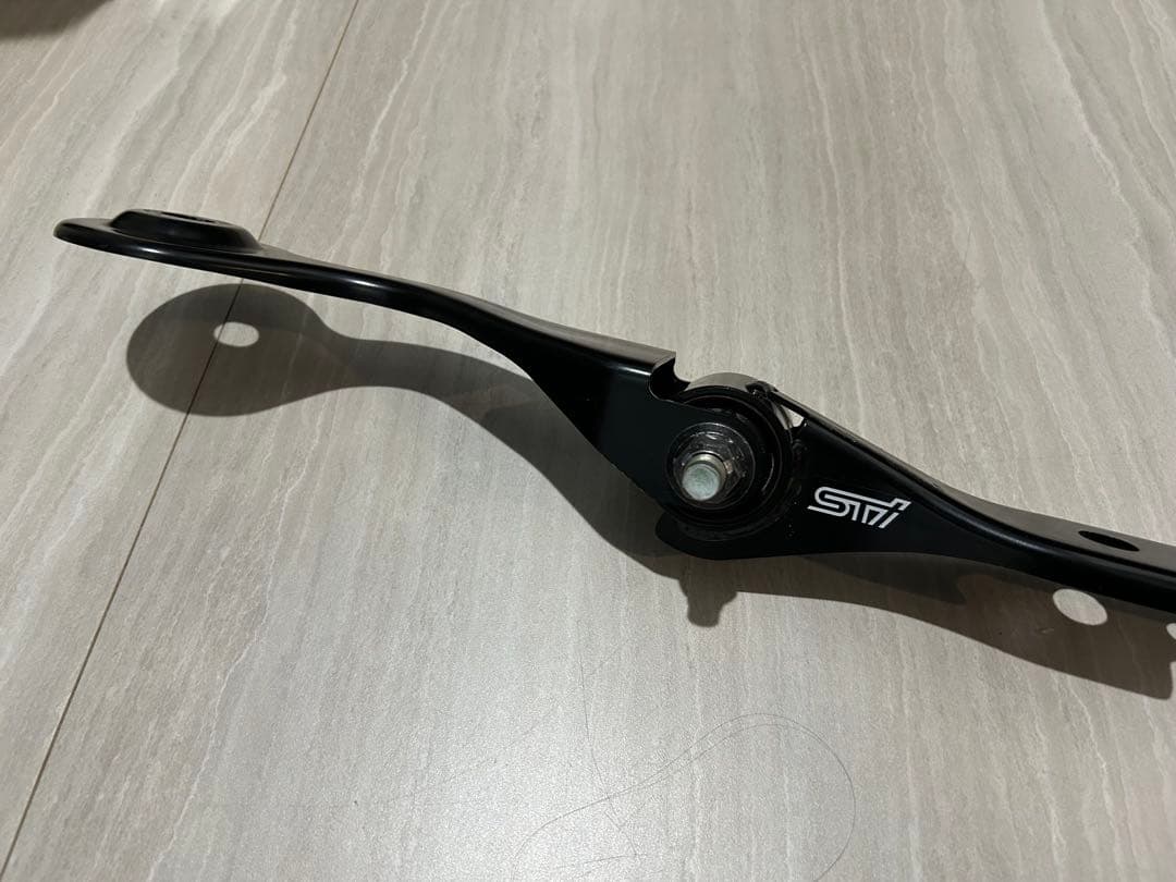 【送料込】レヴォーグ　VM型　フレキシブルサポートサブフレームリヤ