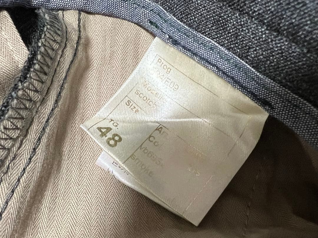 美品ベルウィッチ BERWICH ２プリーツ グレーサイドアジャスターパンツ48