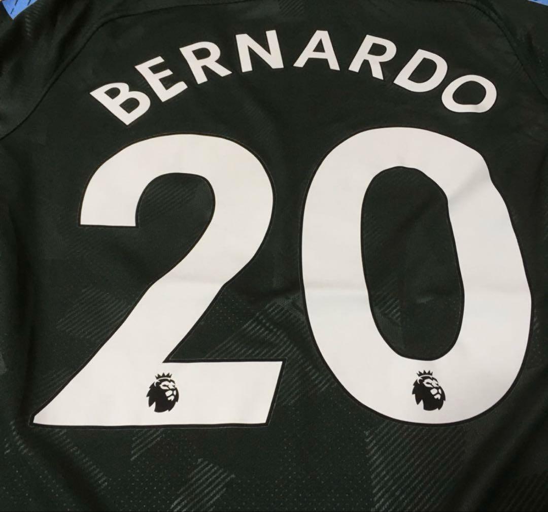 ベルナルドシウバ　マンチェスターシティ　ユニフォーム