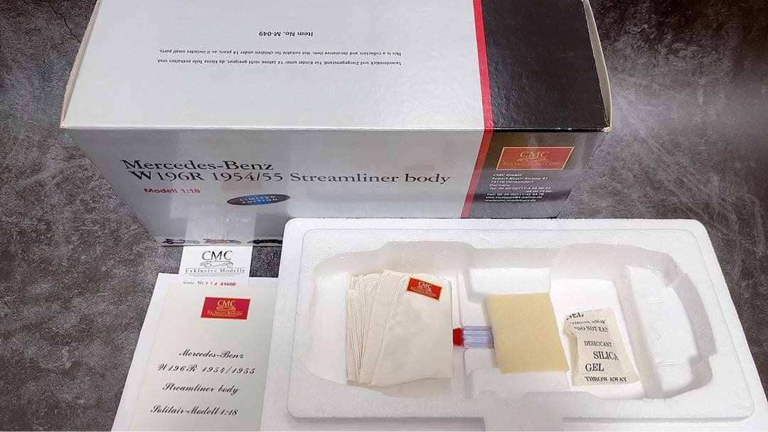 CMC 1/18 メルセデス・ベンツ　W196 優勝車#18 ミニカー