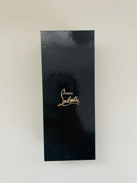 クリスタ·ルブタン　リップグロス