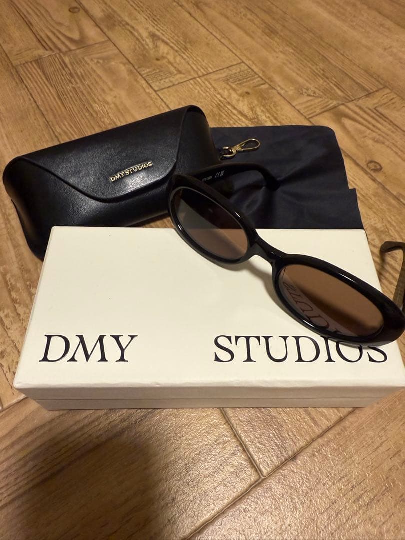 DMY Studios VALENTINA サングラス