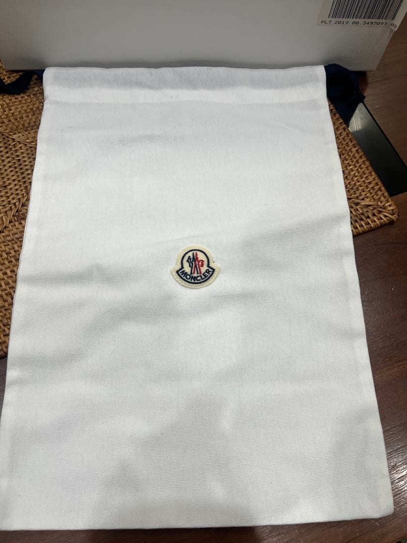 モンクレール スライドサンダル シャワーサンダル　箱付き