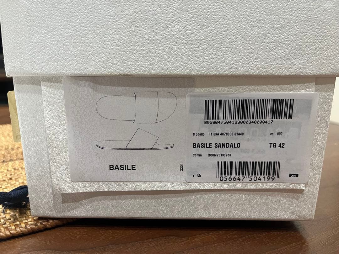 モンクレール スライドサンダル シャワーサンダル　箱付き