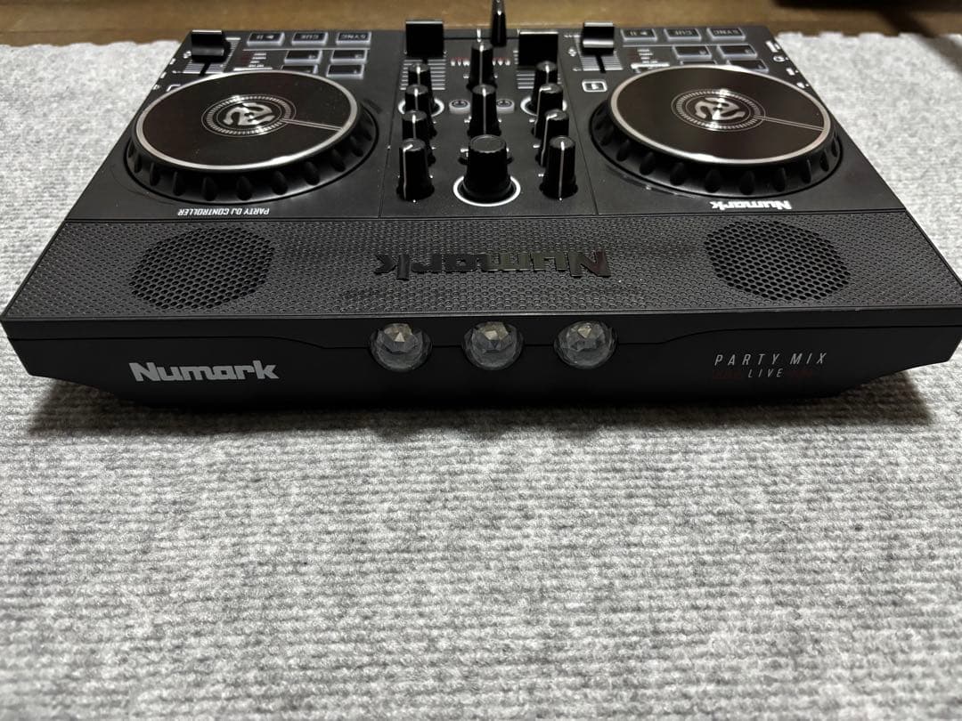 Numark Party Mix Live DJコントローラー