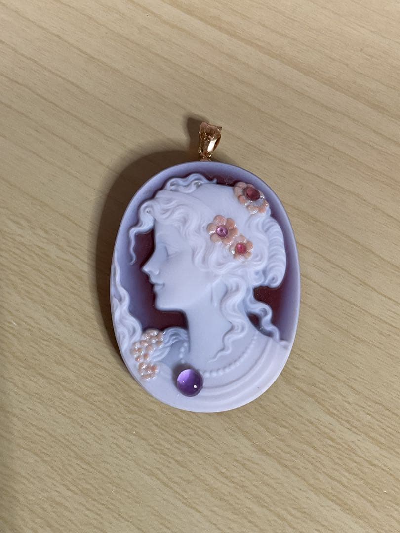K18金天然石レッド瑪瑙カメオペンダント　トルマリン& アメジスト付き