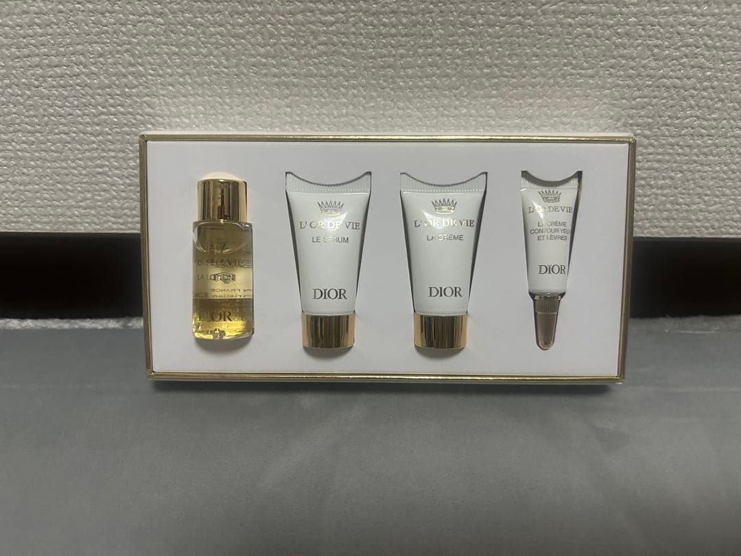 Dior 化粧品トライアルセット計25本セットお値段交渉あり！