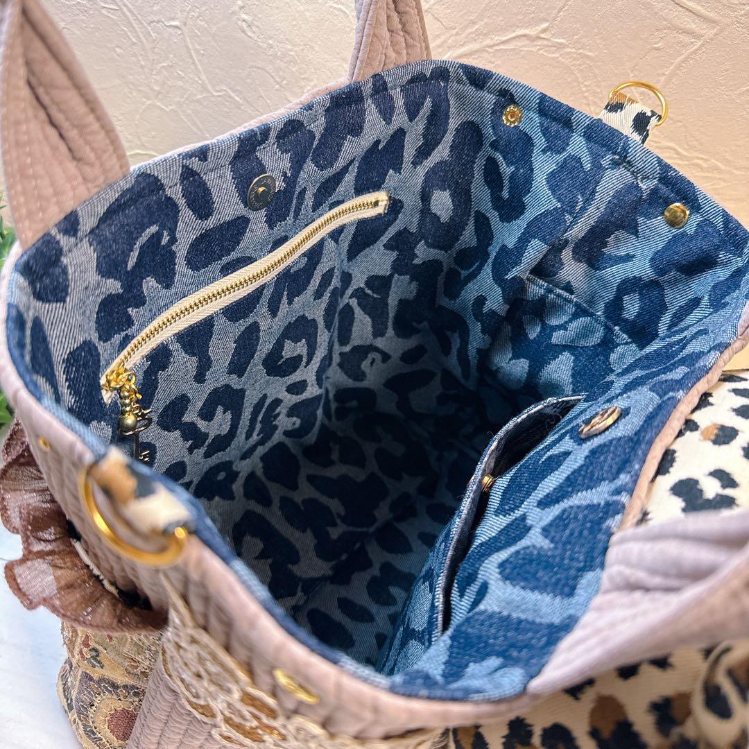 あ*き様 コヤンイサムチョン♡bigぶさかわハチワレにゃんのヌビ×インド刺繍トー