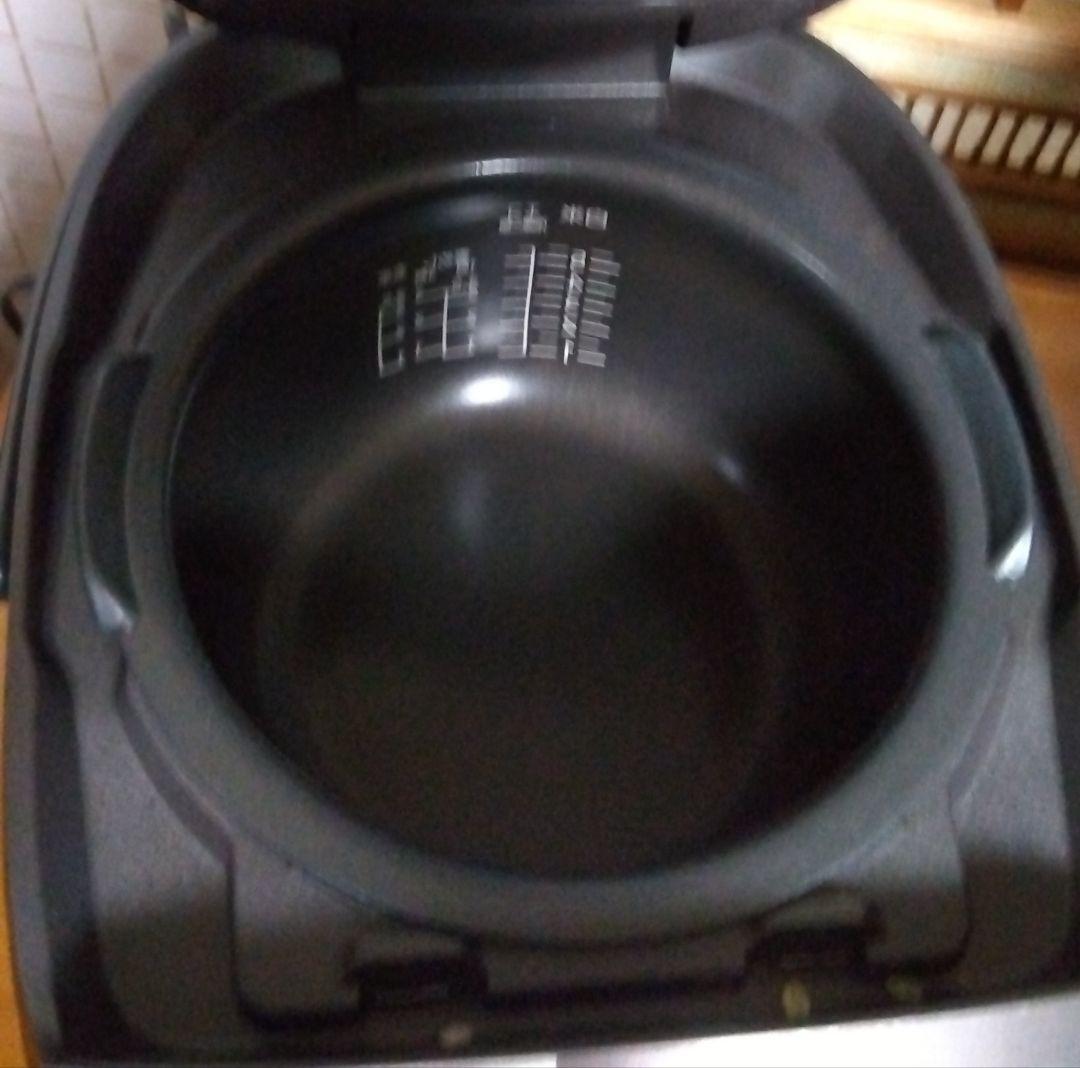 TIGER IH炊飯ジャー デジタル表示 型式 JPK-B型 5.5合炊き