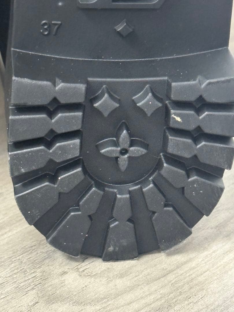 美品！Louis Vuitton ブラック ラバーブーツ　レインブーツ