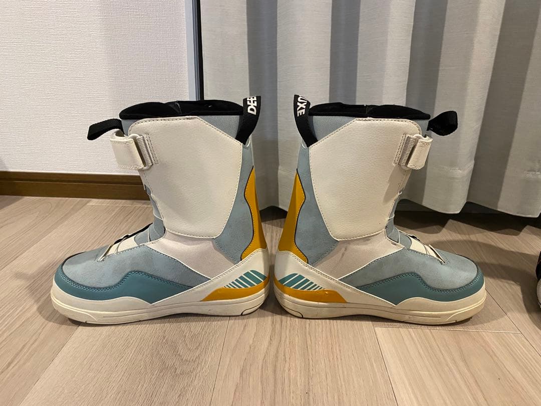 ディーラックス（DEELUXE） 24-25 スノーボードブーツ ID LARA