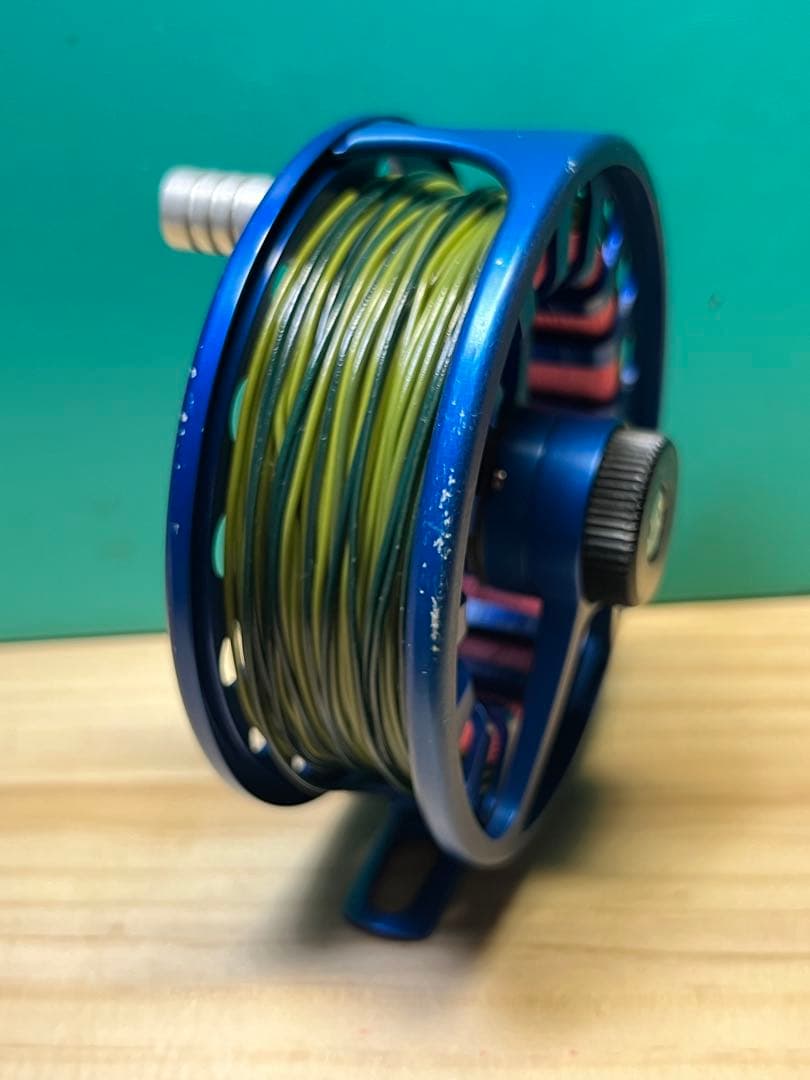 Vosseler AIR-TWO 5/6 フライリール　ブルー　　フライリール