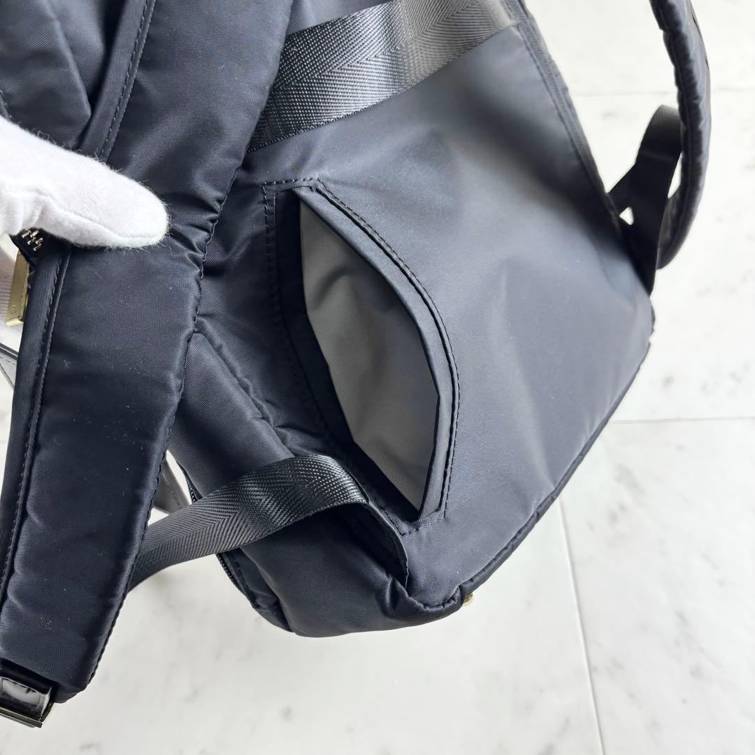 【極美品】ace. フィッテム ビジネスリュック A4/PC収納 68681