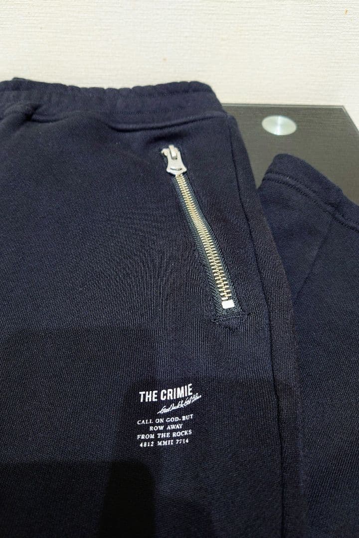 THE CRIMIE 　黒 セットアップ