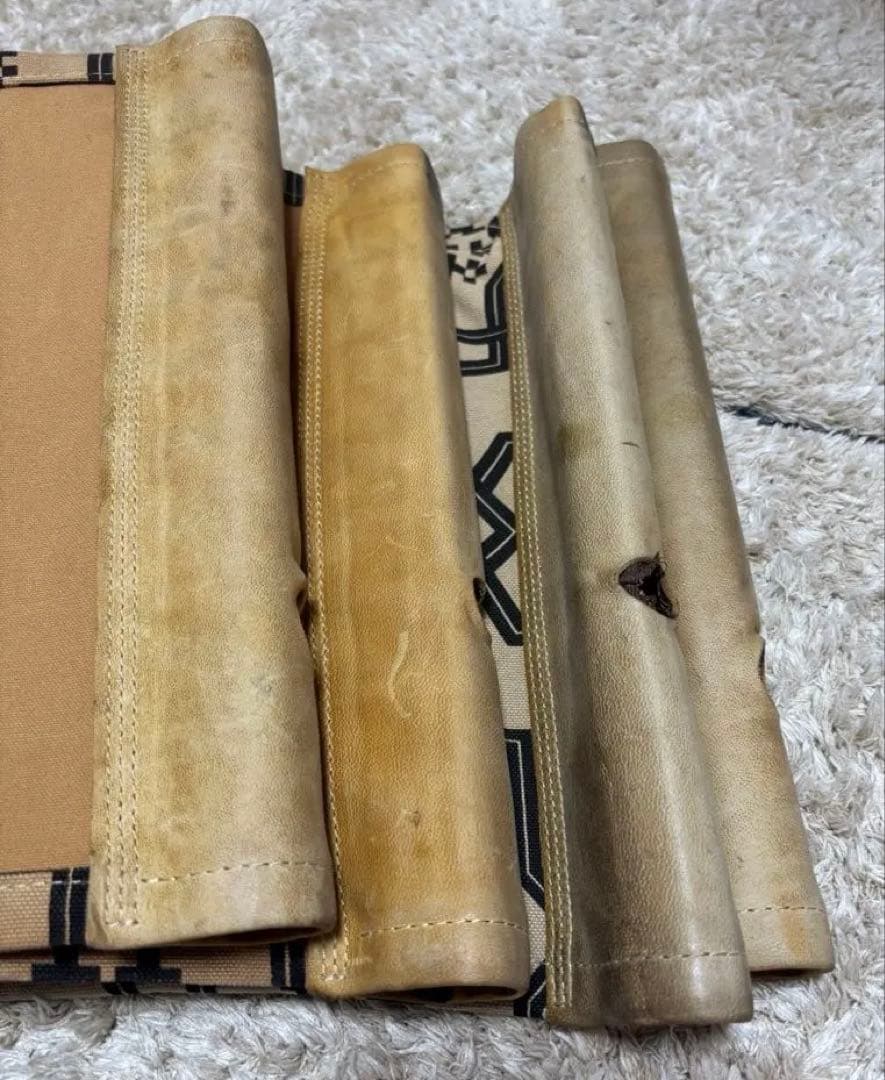 売り切りOLDMOUNTAIN GARAKUDA キャメル　カーミットチェア用