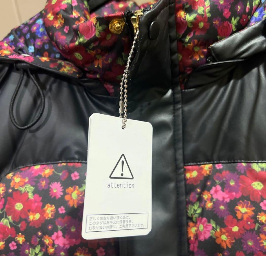 【新品タグ付】最終SALE。ダンスウィズドラゴン　可愛いダウンジャケット