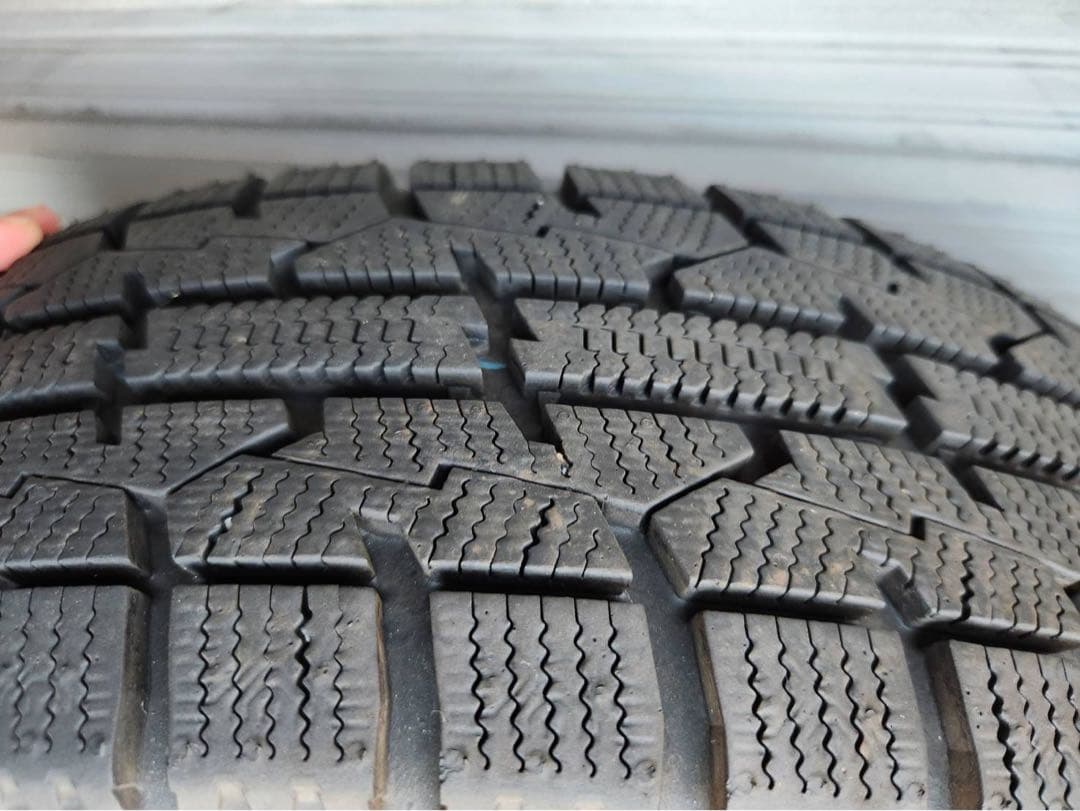 ★スタッドレス バリ山★送料無料ダイハツ純正14インチスチールホイール４本セット