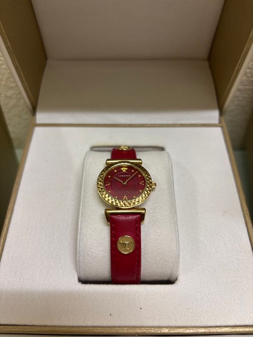 VERSACE アナログ時計 レッド