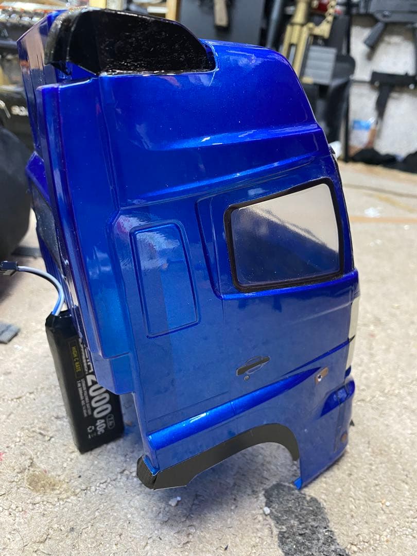 ABCホビー　1/10 ポリカボディ　日野プロフィア