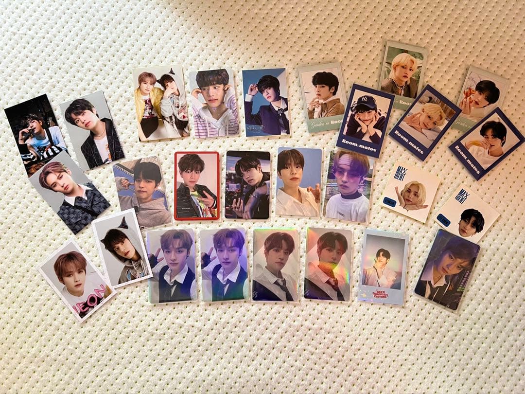 【Stray Kids スキズ アルバム＆トレカセット】