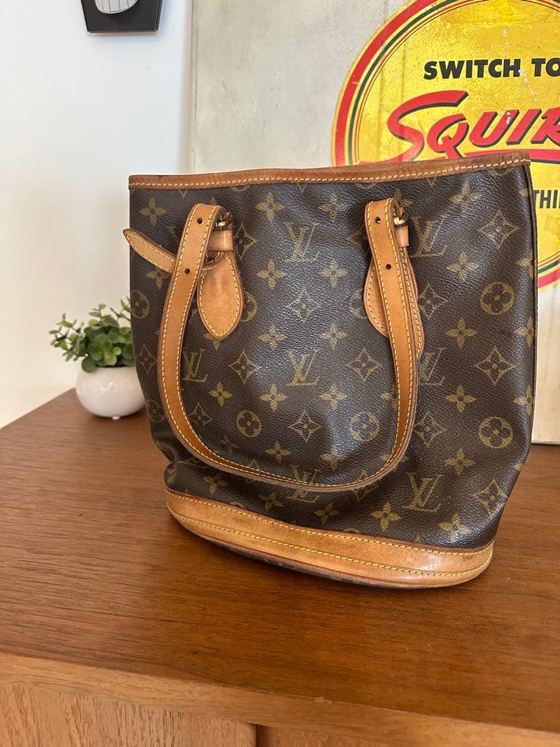 ルイヴィトン バケツ