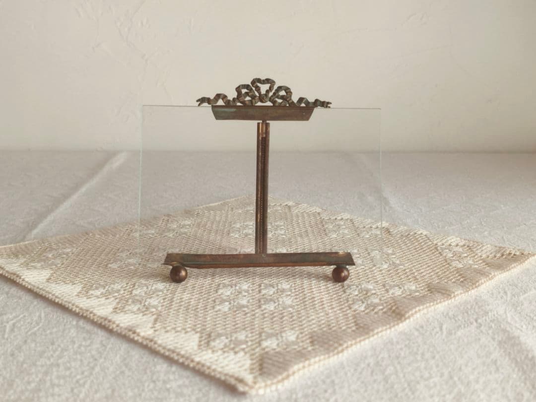 【ペンペン さま】vintage ୨୧ リボン飾り ヴィンテージフレーム