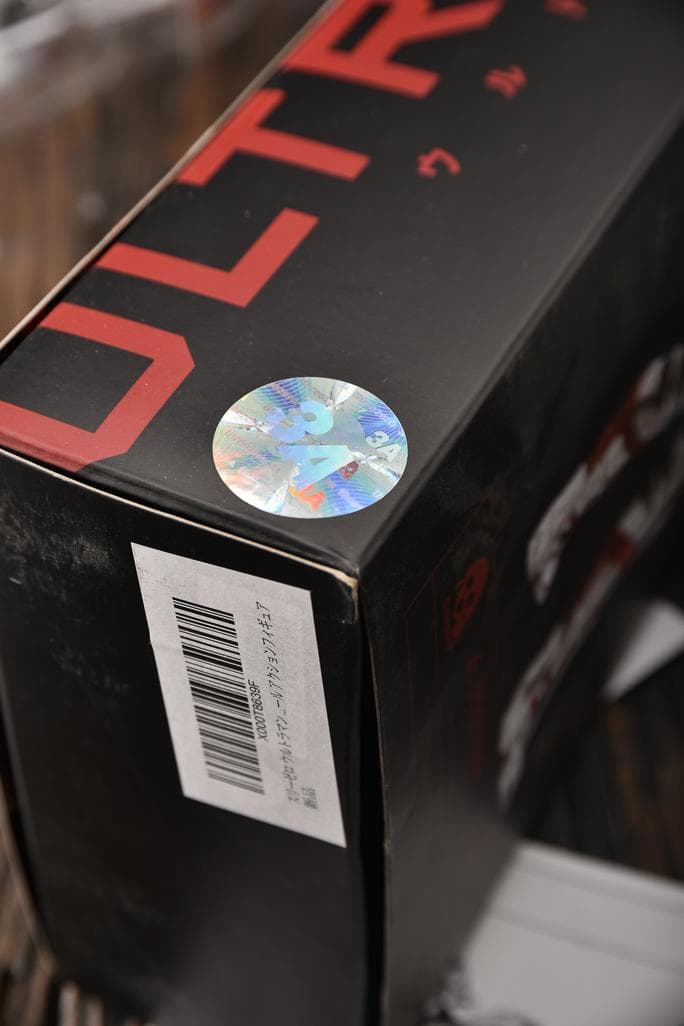 スリーゼロ ULTRAMAN (Anime Version) 1/6 フィギュア