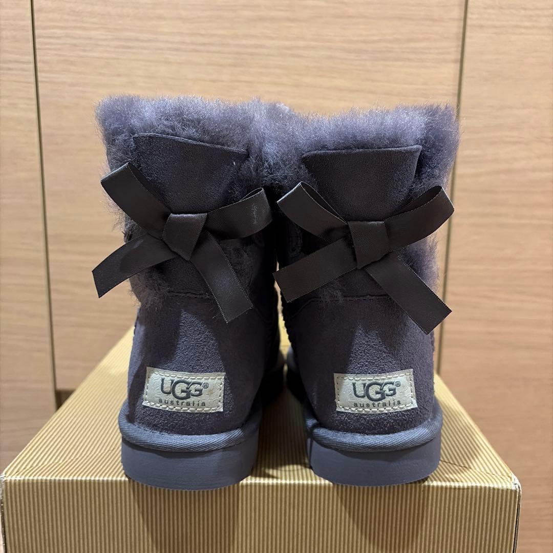 UGG australia ミニ ベイリー ボウ