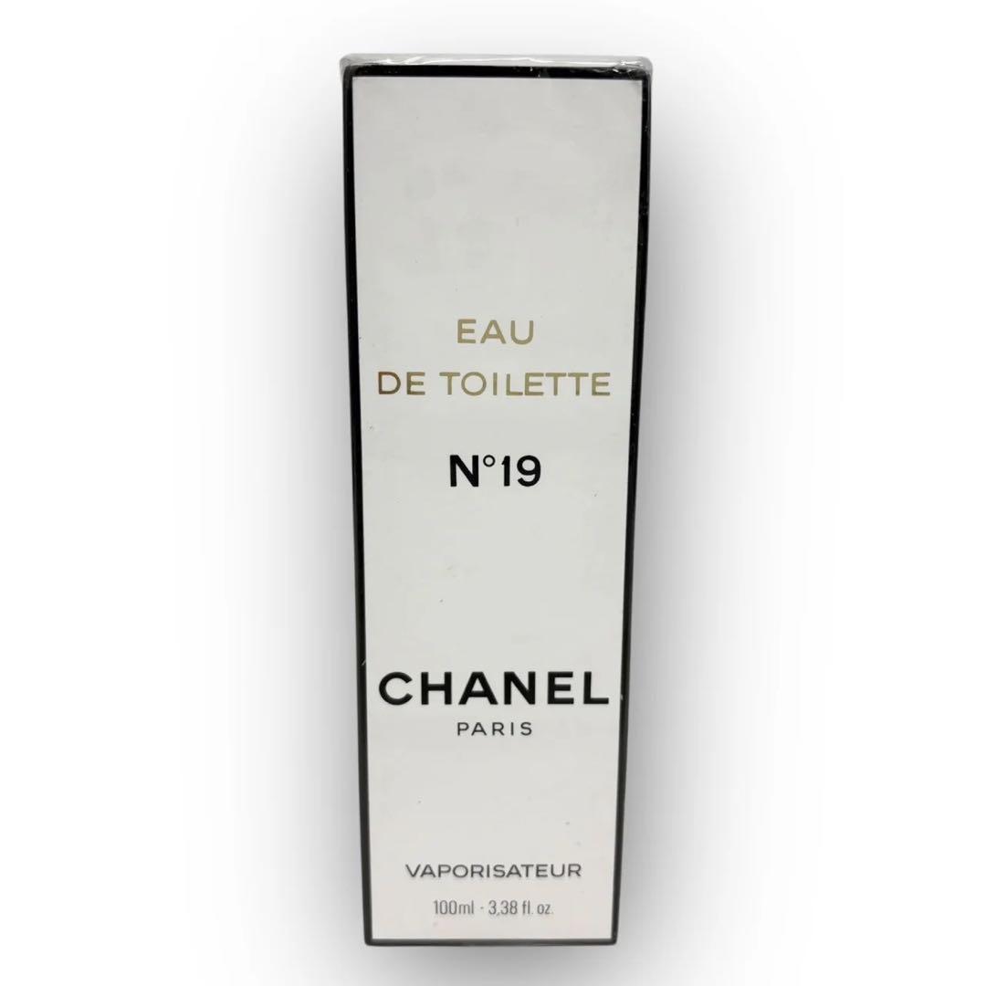 未開封❤︎CHANELオードトワレNo.19 VAPORISATEUR 100ml