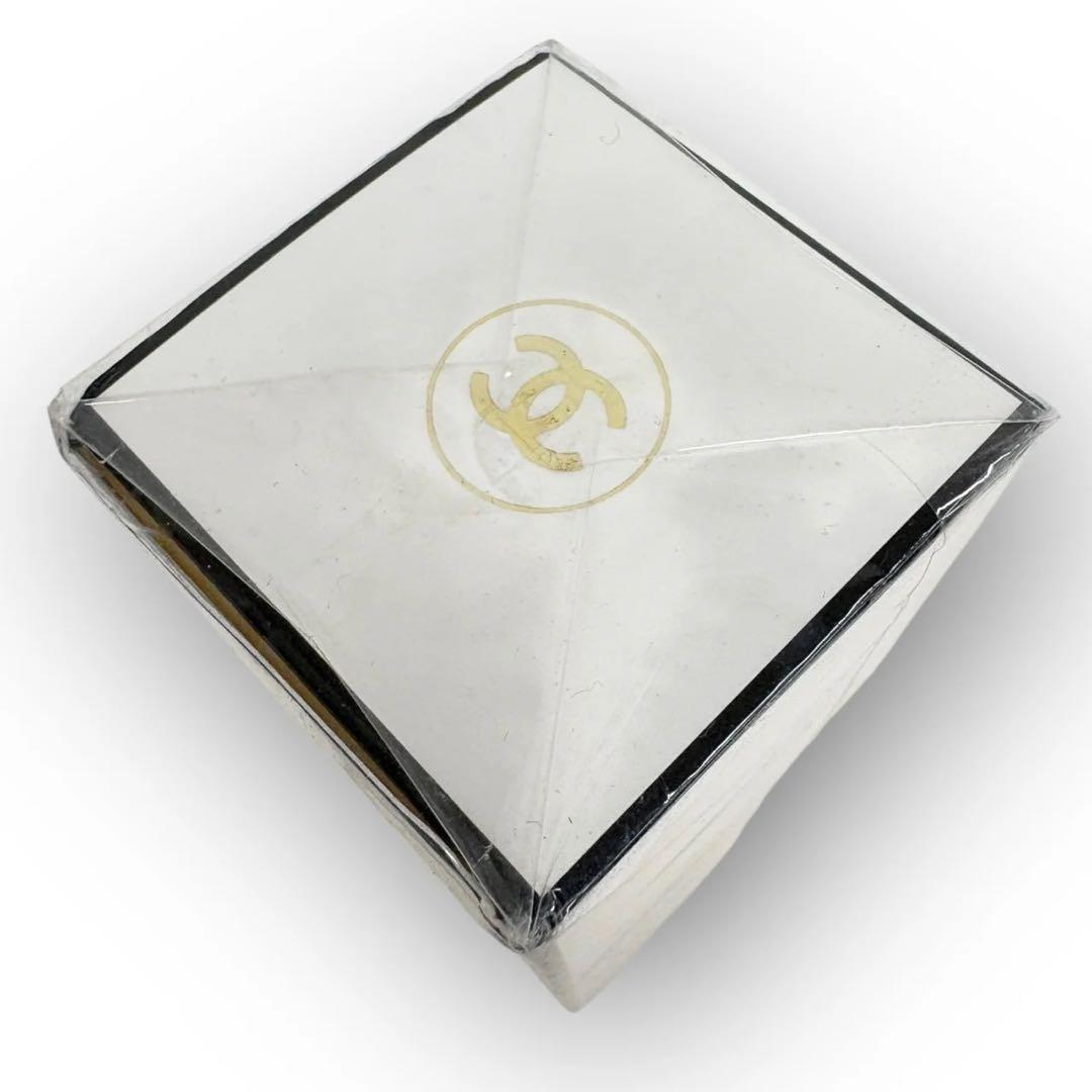 未開封❤︎CHANELオードトワレNo.19 VAPORISATEUR 100ml